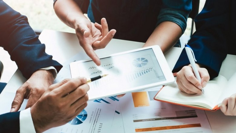 Прибыль SocGen в третьем квартале упала на 34% на фоне ослабления инвестиционного банкинга